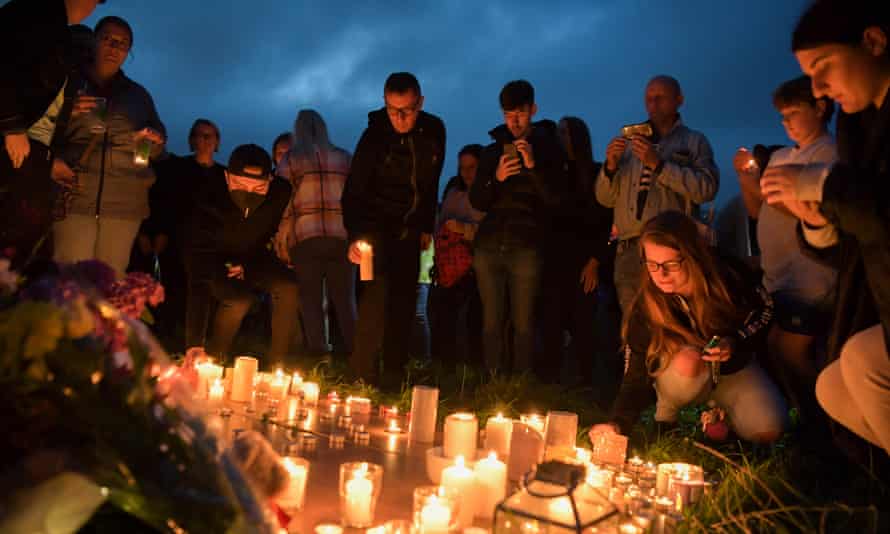 ‘‘Shooting has broken our hearts,’ says shattered Plymouth as city mourns its children’s innocence | Plymouth shooting 2 A candlelit vigil at North Down Crescent Park, Plymouth, on Friday