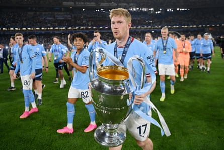 Kevin De Bruyne celebrates with the European Cup after Manchester City beat Inter in the 2022-23 Champions League final