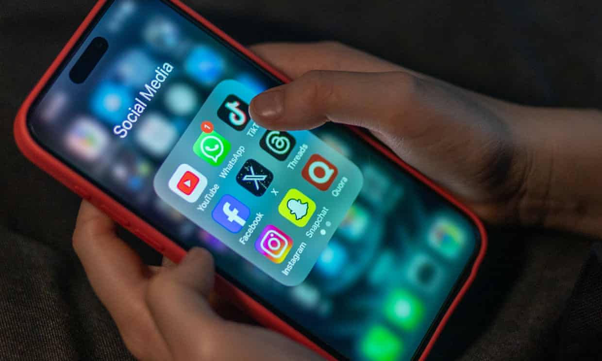 Apple ระงับฟีเจอร์สรุปข่าวด้วย AI หลังพบข้อผิดพลาดร้ายแรงในการแจ้งเตือน 2 apple-suspened-ai-news