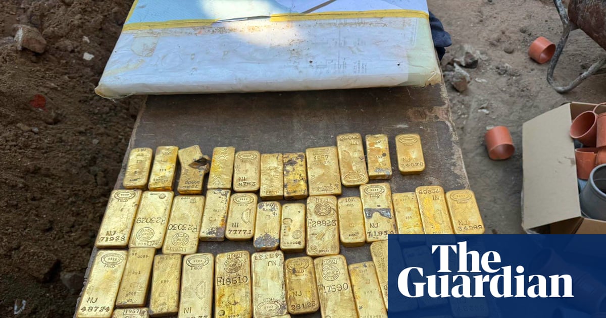 Belgian student strikes gold worth €9m while digging sewers