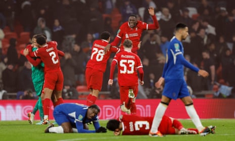 Liverpool players celebrate beating Chelsea