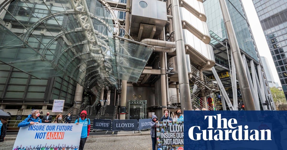 Lloyd's market to quit fossil fuel insurance by 2030