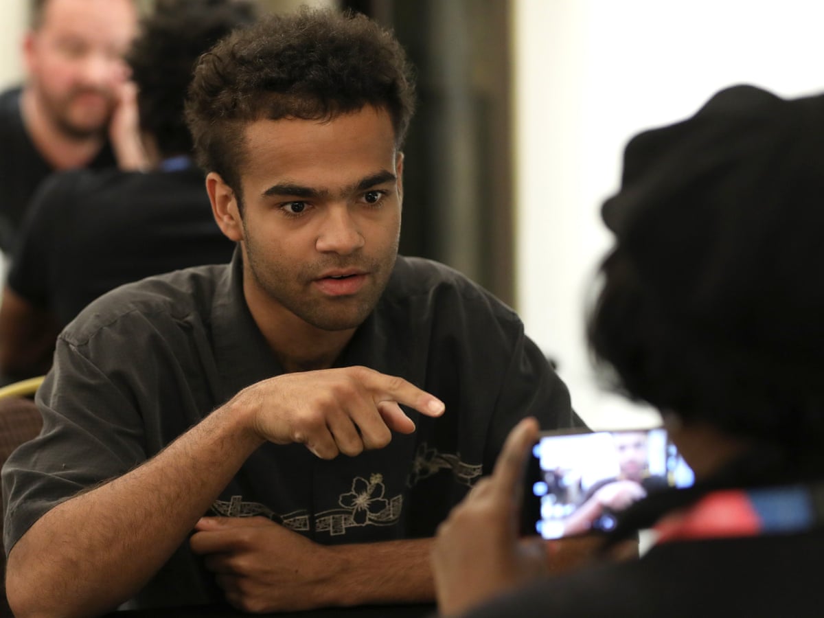 Download I Had To Make This Happen How A 19 Year Old Director Wowed For iPhone Get Wallpaper I Had To Make This Happen How A 19 Year Old Director Wowed Free HD