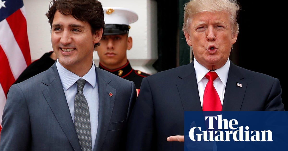 Justin Trudeau makes surprise trip to Mar-a-Lago for Trump meeting
