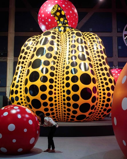 Yayoi Kusama: You, Me and the Balloons review – a psychedelic pop