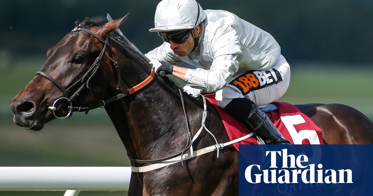 Talking Horses: Dee Ex Bee set to miss Champions Day after track switch