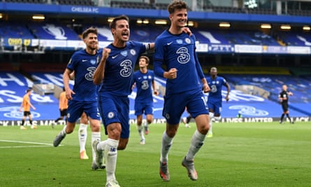 Mason Mount And Olivier Giroud Sink Wolves And Seal Fourth Place For Chelsea Premier League The Guardian