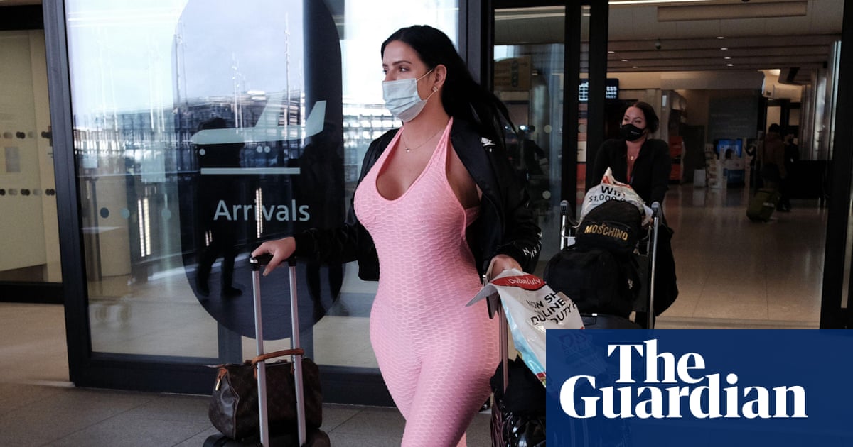 Social media influencer dies six days after car hit her outside London nightclub Social media influencer dies six days after car hit her outside London nightclub