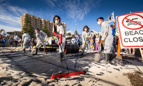 Protest targeting BP’s push to drill for oil in the Great Australian Bight.