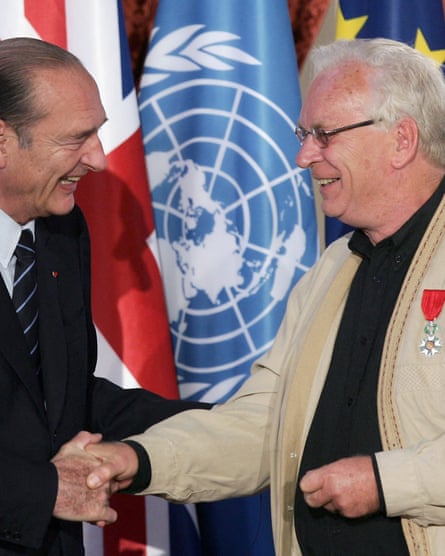 Frans van der Hoff being appointed to the Légion d’Honneur by President Jacques Chirac, 2005.