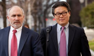 Bill Hwang (right) back in 2012 after his Tiger Asia Management hedge fund pleaded guilty to a wire fraud charge.