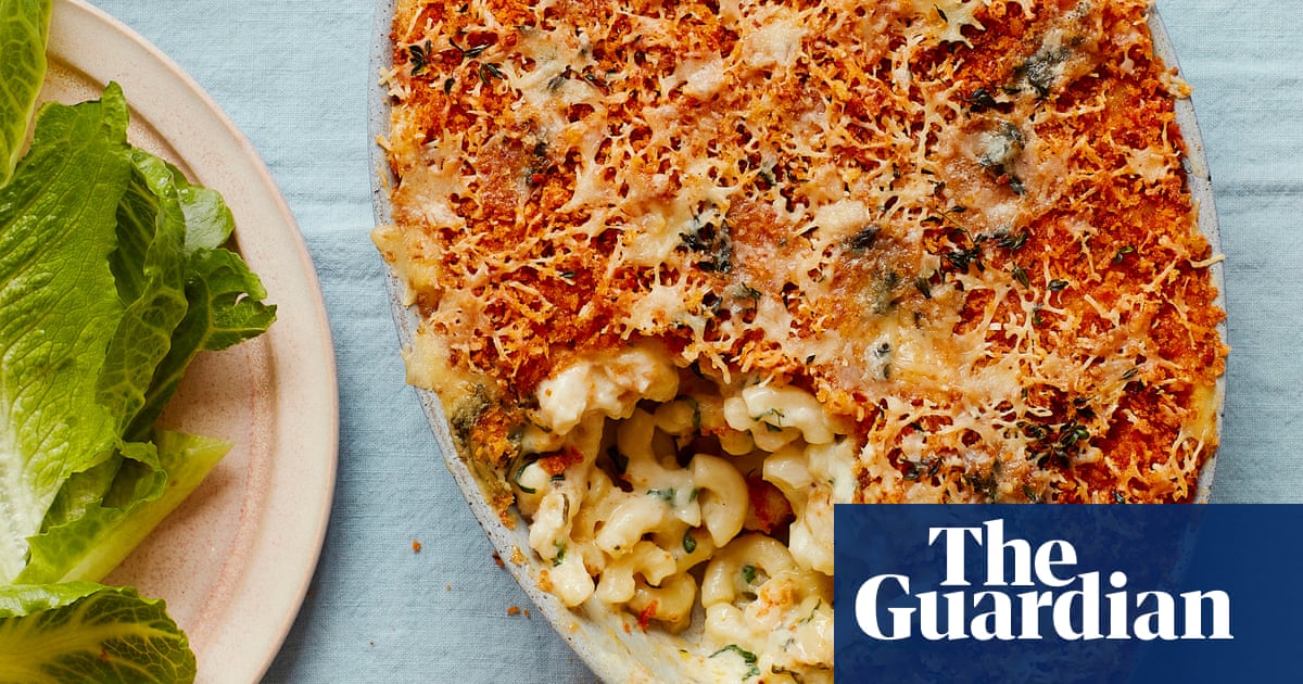 Thomasina Miers’ recipe for wild garlic macaroni cheese
