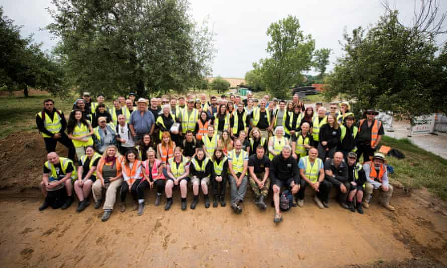 A group photo of the 2019 Waterloo Uncovered team at Mont-Saint-Jean