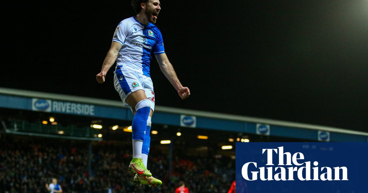 Championship: Brereton Díaz hits 20-goal mark as Blackburn beat Barnsley