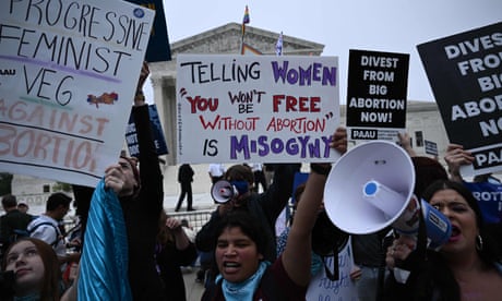 US-WOMEN-RIGHTS-HEALTH-ABORTION-SUPREMECOURT<br>Pro-life and pro-choice demonstrators gather in front of the US Supreme Court in Washington, DC, on May 3, 2022. - The Supreme Court is poised to strike down the right to abortion in the US, according to a leaked draft of a majority opinion that would shred nearly 50 years of constitutional protections. The draft, obtained by Politico, was written by Justice Samuel Alito, and has been circulated inside the conservative-dominated court, the news outlet reported. Politico stressed that the document it obtained is a draft and opinions could change. The court is expected to issue a decision by June. The draft opinion calls the landmark 1973 Roe v Wade decision "egregiously wrong from the start." (Photo by Brendan SMIALOWSKI / AFP) (Photo by BRENDAN SMIALOWSKI/AFP via Getty Images)