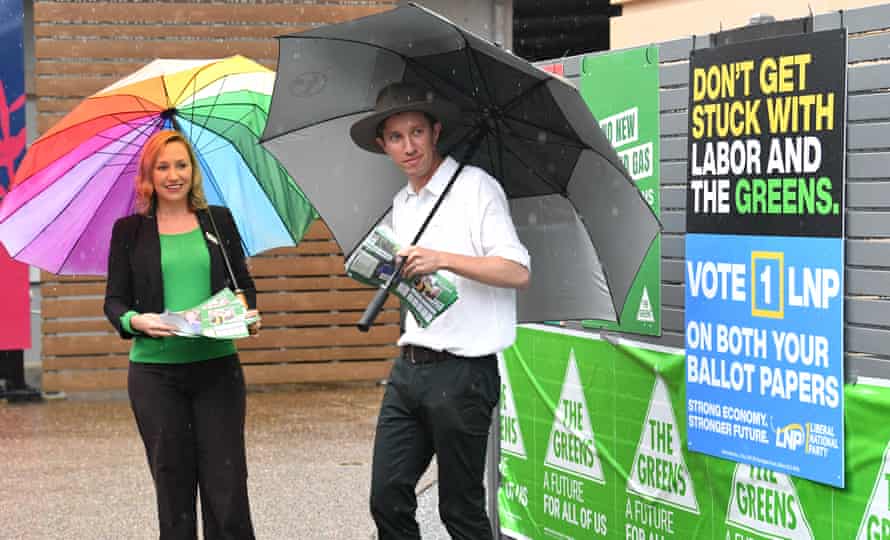 Australia federal election 2022 live: court orders misleading signs can be removed as Morrison and Albanese cast their votes | Australian election 2022 6 pic
