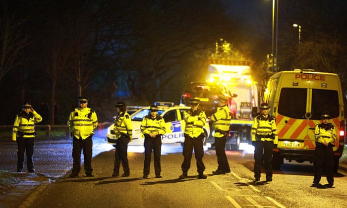 Far-right protesters clash with police at Merseyside hotel housing asylum seekers (theguardian.com)
