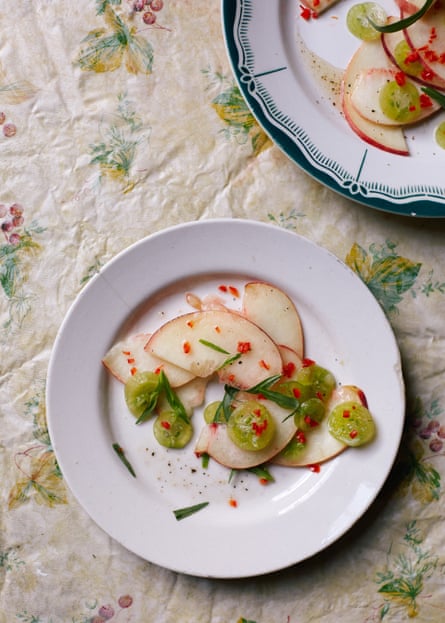 Olia Hercules’ peach and tarragon salad