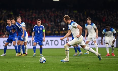 Harry Kane put England 2-0 up in Naples to become his country’s all-time record goalscorer. 