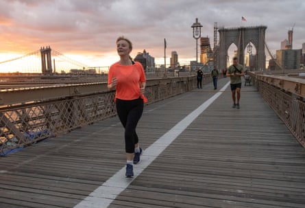 Liz Truss jogs over Brooklyn Bridge in New York