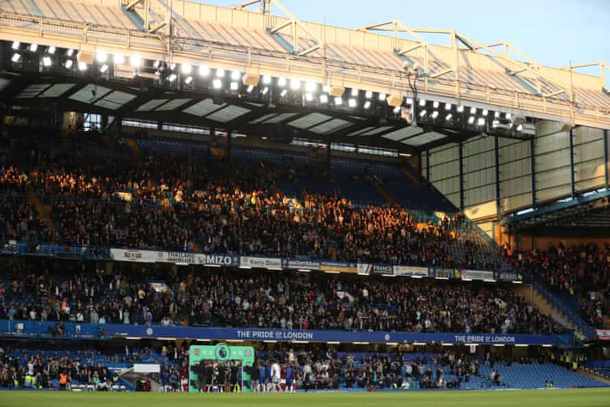 Chelsea v Arsenal: Premier League – live! | Premier League 9 The two teams take to the pitch at Stamford Bridge with many empty seats due to Chelsea unable to sell them due to sanctions put on the club by the UK Government following Russia’s invasion of Ukraine.