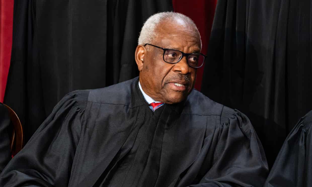 Justice Clarence Thomas’s megadonor friend collects Hitler memorabilia (theguardian.com)