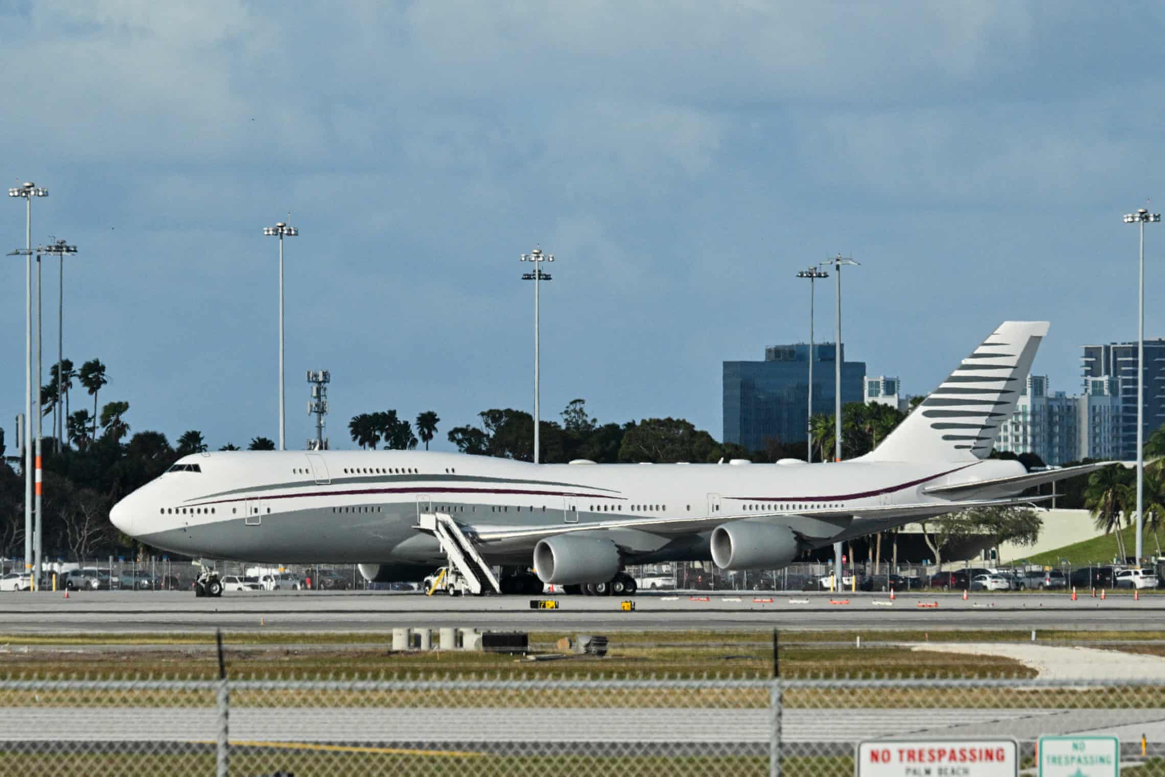 Qatar plane