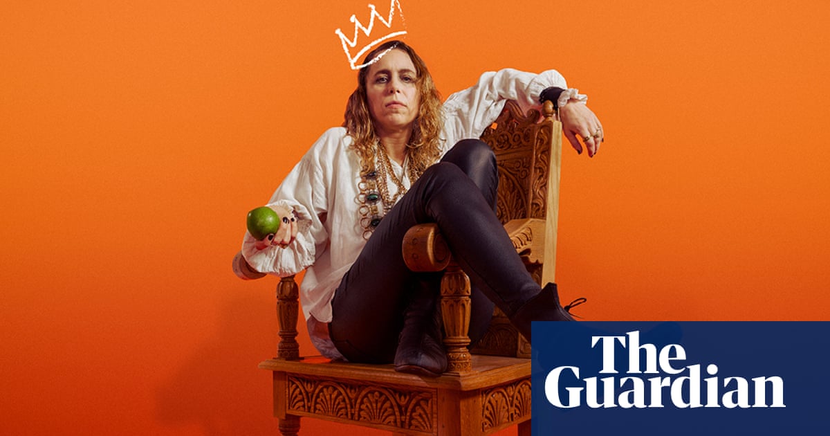Nondisabled Richard III actor to press on despite calls for recast