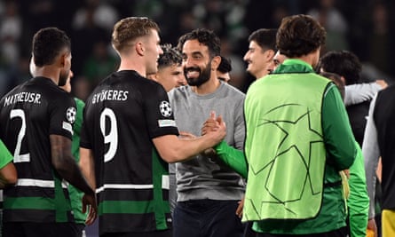 Rúben Amorim, overseeing his final home game in Lisbon, celebrates with Viktor Gyökeres after the final whistle.