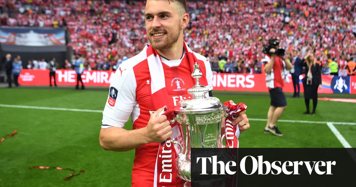 ron Ramsey Fires Arsenal To Fa Cup Final Win Over 10 Man Chelsea Fa Cup The Guardian ron Ramsey Fires Arsenal To Fa Cup Final Win Over 10 Man Chelsea Fa Cup The Guardian