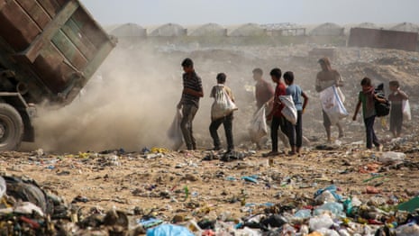 'We can’t sleep, we can’t eat, we can't drink': Gaza faces hygiene crisis – video