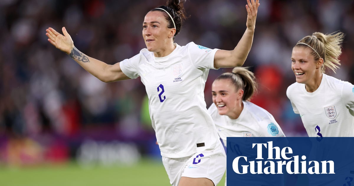 Lucy Bronze reveals she is playing through pain in England’s Euros journey