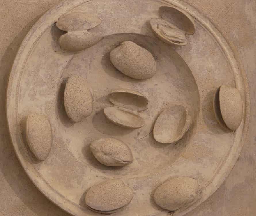 A plate of clams