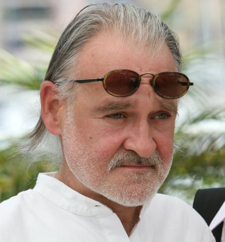 Béla Tarr at the Cannes film festival in 2007 at a photocall for The Man From London.