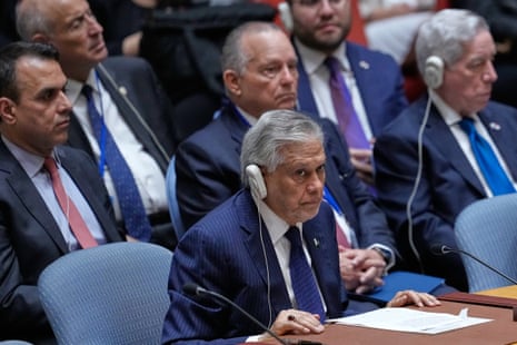 Pakistani foreign Mohammad Ishaq Dar at a UN security council meeting.