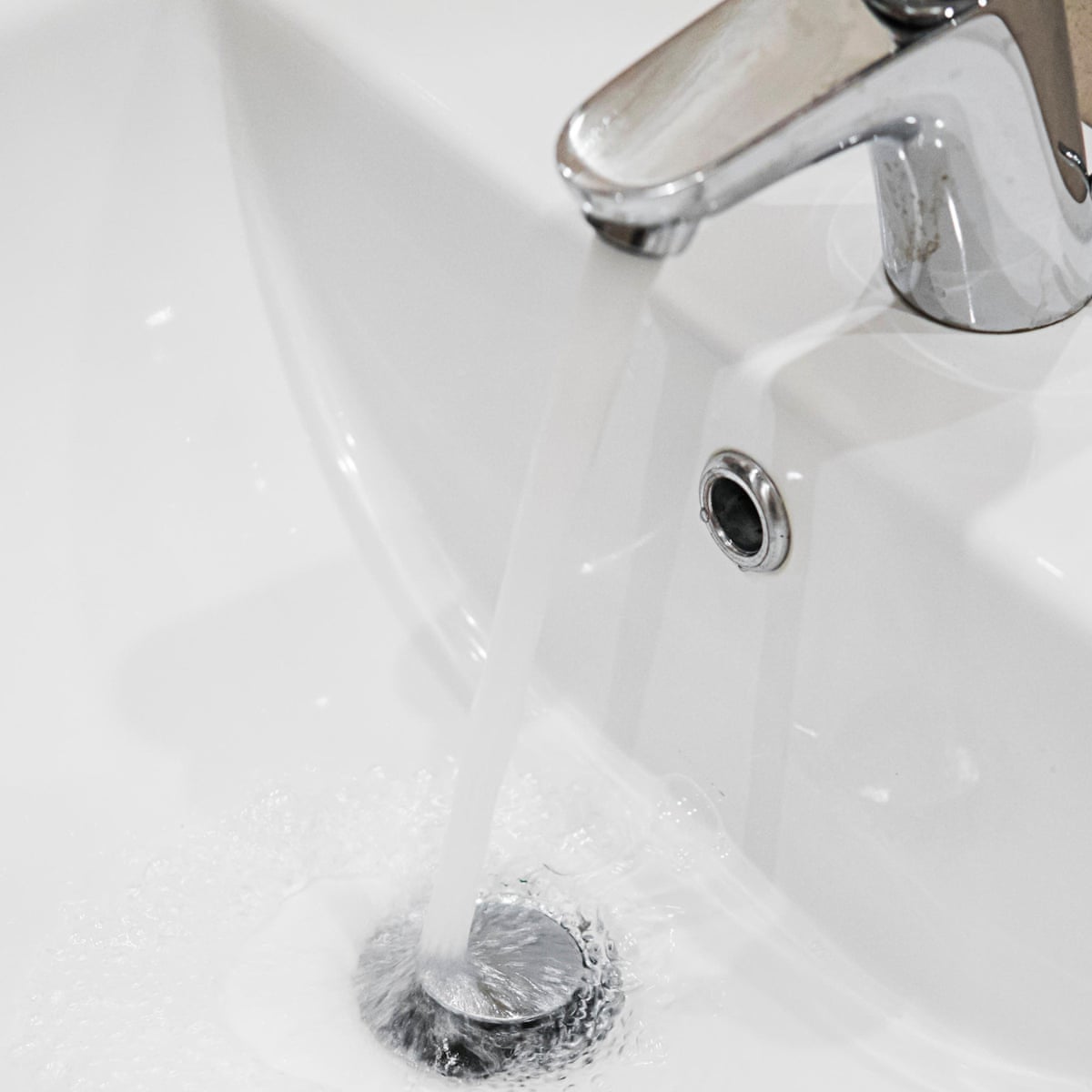 Why The Water In Californias Capital Stinks Right Now Climate Crisis In The American West The Guardian Why The Water In Californias Capital Stinks Right Now Climate Crisis In The American West The Guardian