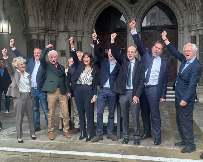 Ex-Barclays traders jailed for rigging interest rates have convictions quashed