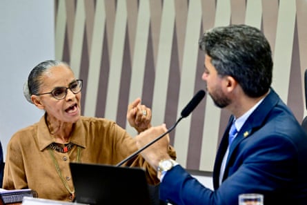 Brazil’s environment minister, Marina Silva, arguing with Senator Marcos Rogério during a committee session at the Senate in Brasilia