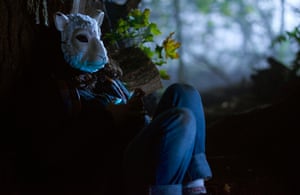 A striking intelligence runs through Orphan Black.