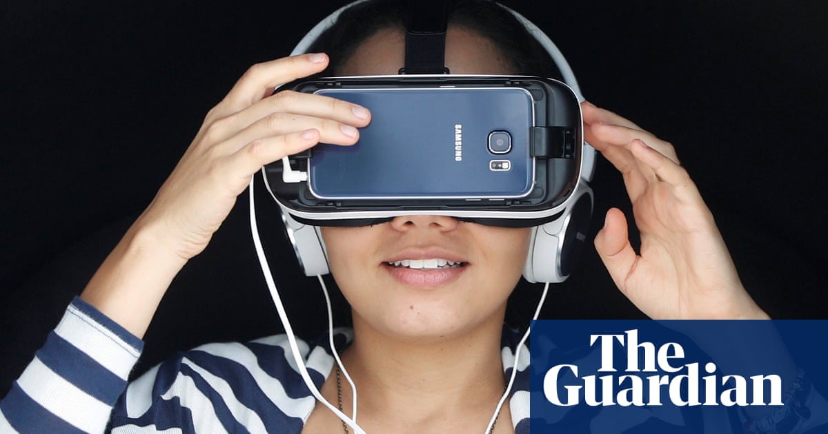 Top 13 VR Games You Can Play Without a Controller (2022)