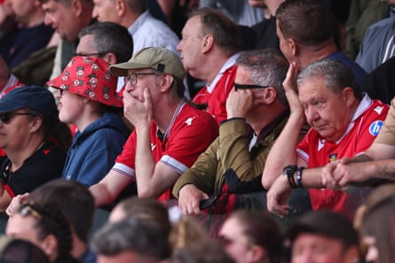 Wrexham fans look dejected