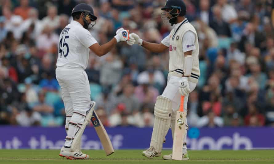 Happy crowd drink in the Oval’s lovable old pub atmosphere | England v India 2021 2 It was a slow day at the Oval.