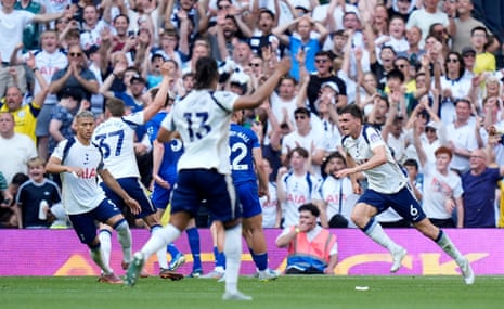 Joao Palhinha scores foe Spurs!