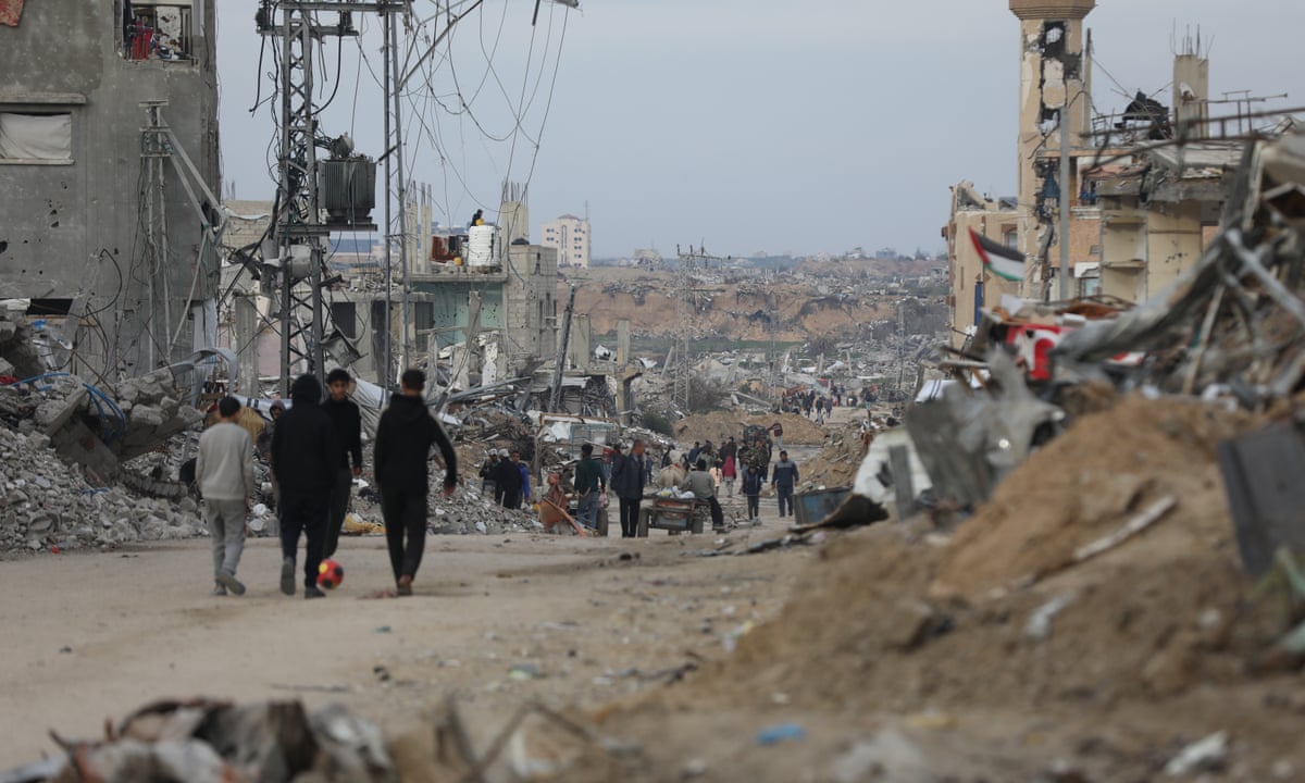 Middle East crisis: Arab leaders consider Egypt's plans to clear rubble and bombs and rebuild Gaza Strip – as it happened | Gaza | The Guardian