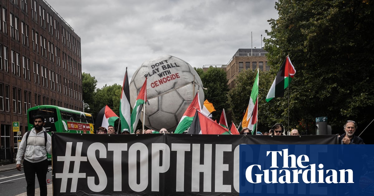 ‘A lot of lies’: Ireland manager hits out over coverage of Bazunu exit from Israel game