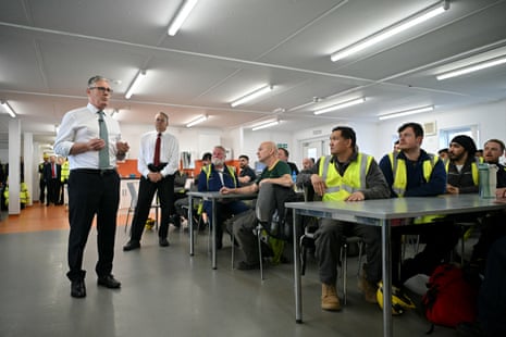 Keir Starmer speaking to ship builders during a visit to BAE Systems Scotstoun.