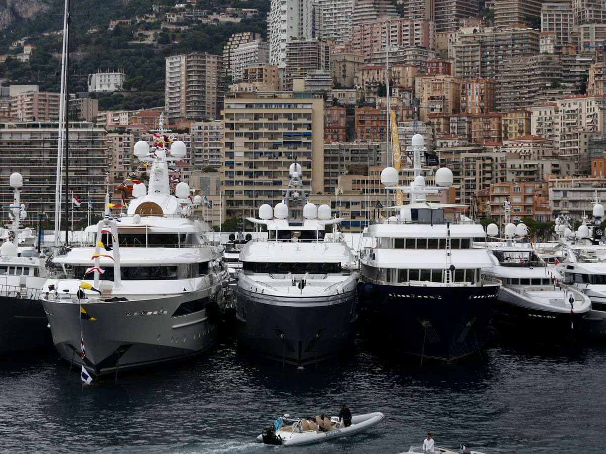 World S Richest 0 1 Have Boosted Their Wealth By As Much As Poorest Half Inequality The Guardian