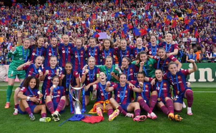 The Barcelona players can fans celebrate their women’s Champions League triumph over Lyon