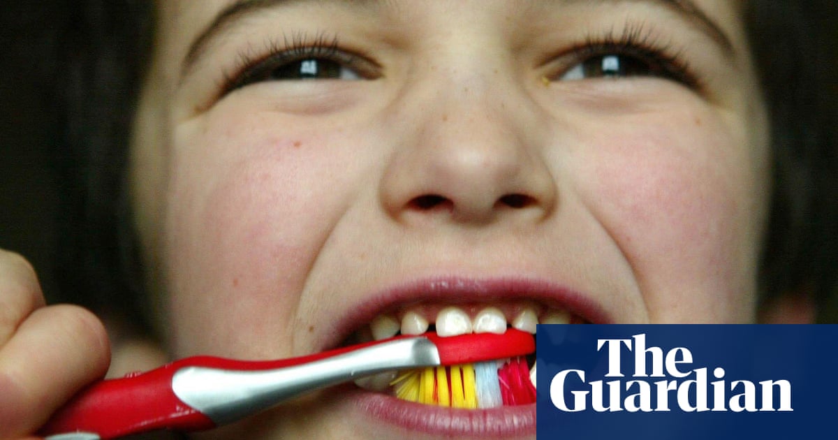 Starmer to embrace 'nanny state' with plan for toothbrushing in schools