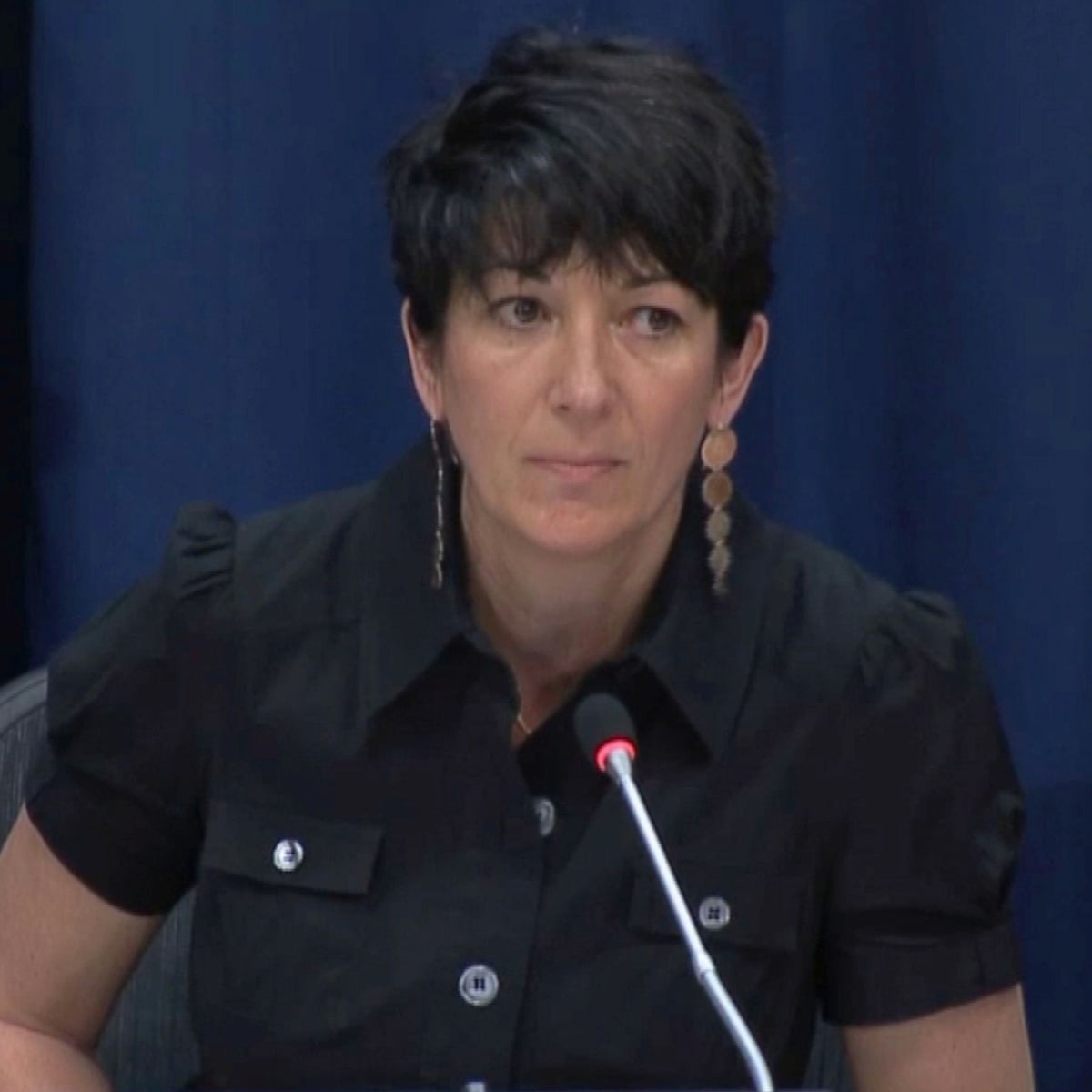 jeffrey epstein s shadow looms over start of ghislaine maxwell s us trial ghislaine maxwell the guardian